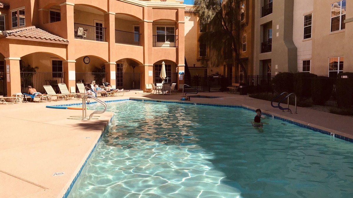 Surprise Condo | Book your desert getaway at this beautiful, light-filled condo