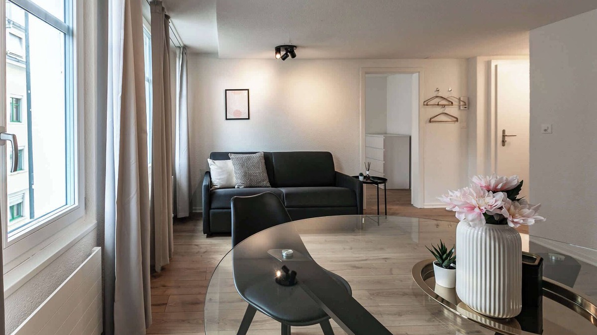 St. Gallen Apartment | book2stay 2-room apartment #5 Kronberg up to 4 persons