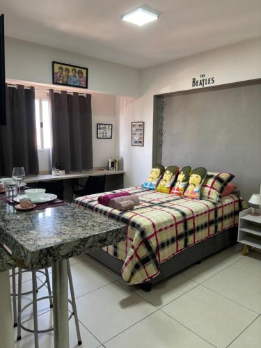 Araraquara Apartment | BOOKlN'Beatles- Spot Residence Miami 708
