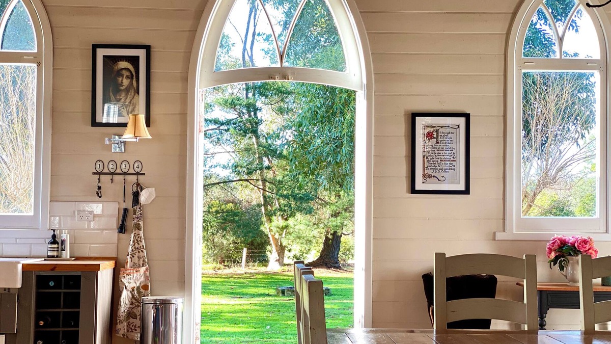 Panmure House | BookLovers Creatives Romantic Luxe Retreat Great Ocean Road Region on Acreage