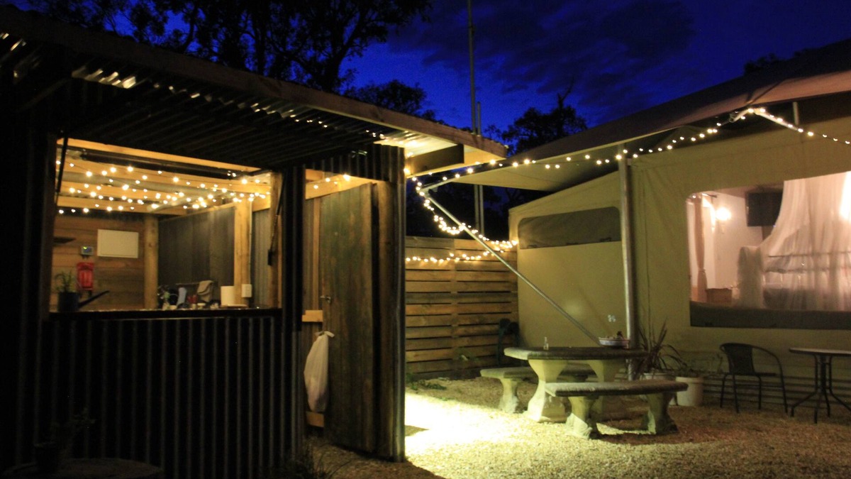 Flaxman Valley Bed & Breakfast | Boongarrie Luxury Tent