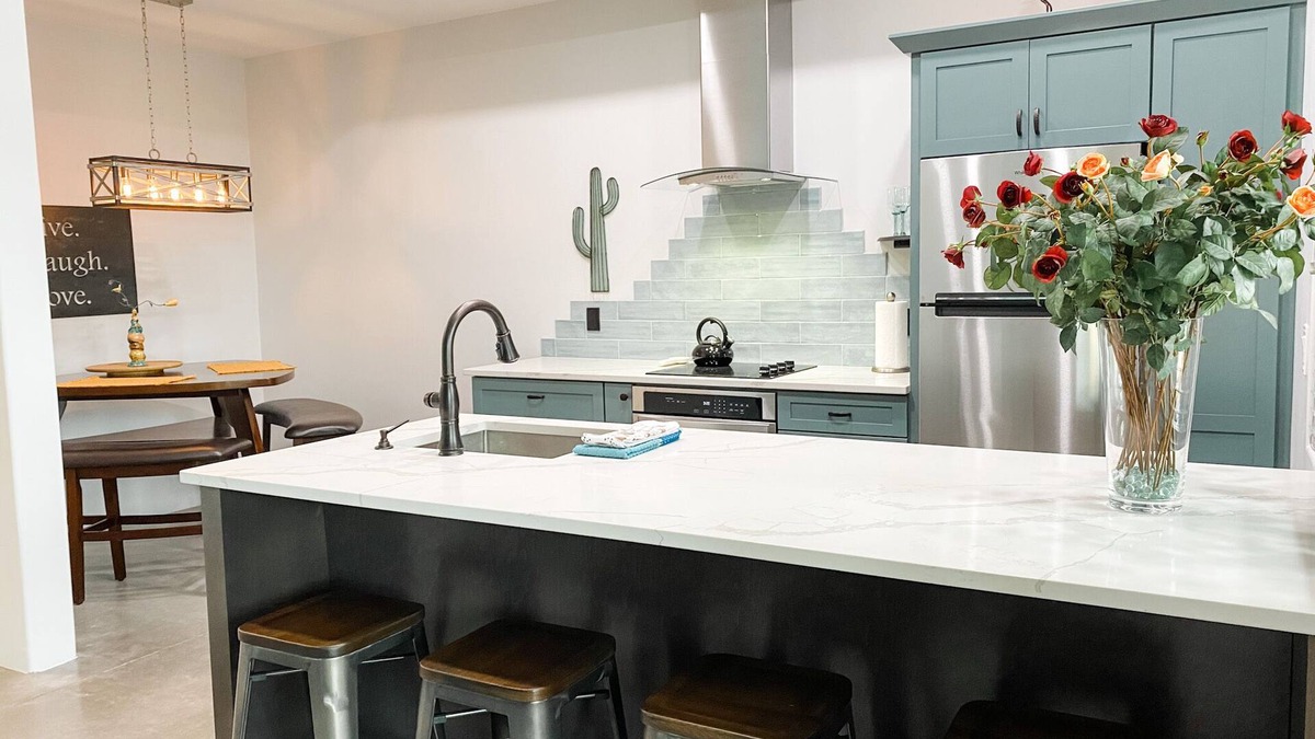 Cottonwood Condo | Bootlegger's Loft/Luxury 2 Bedroom, 2 Full Bathroom Condo