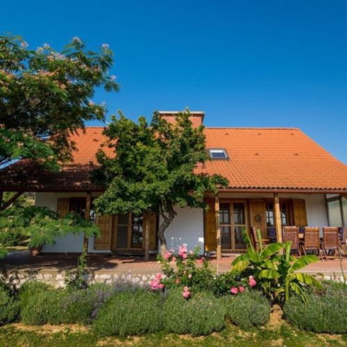Nagyharsany House | BorászPorta
