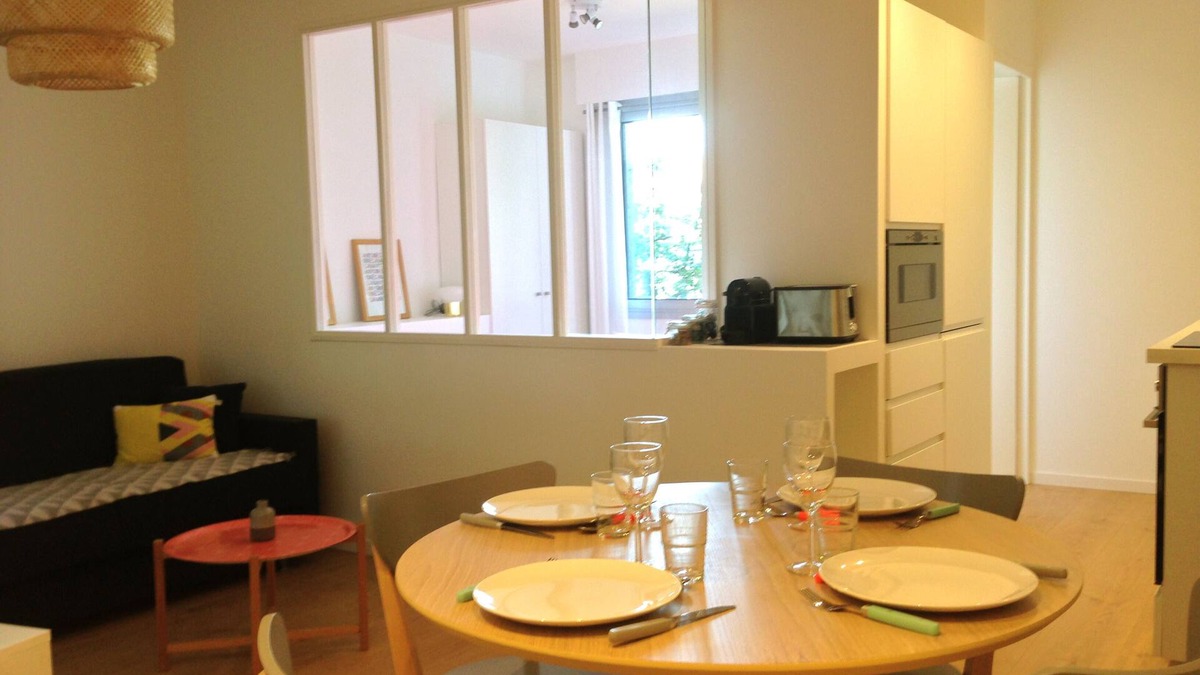 Cauderan Apartment | BORDEAUX CAUDERAN, NEW APARTMENT, CLASS 3 STARS, 10 MIN FROM THE CENTER