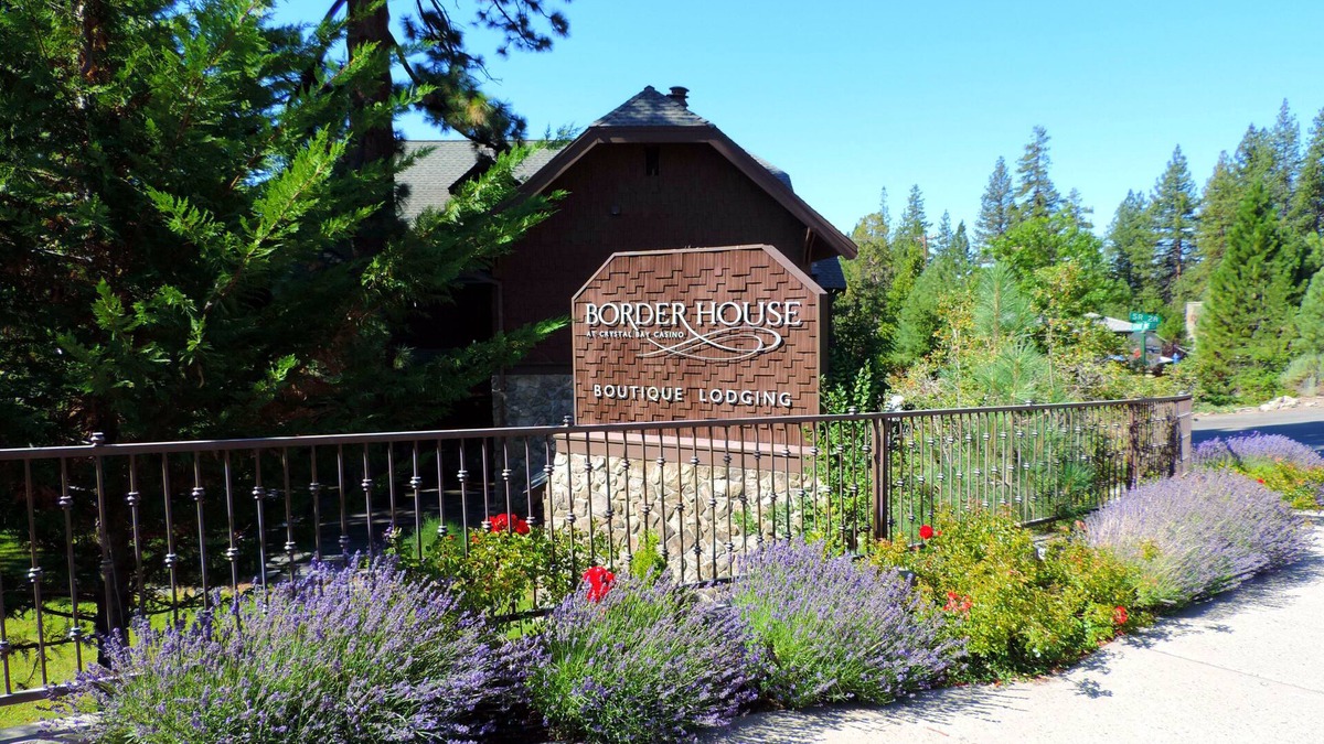 Crystal Bay Hotel | Border House at Crystal Bay Casino