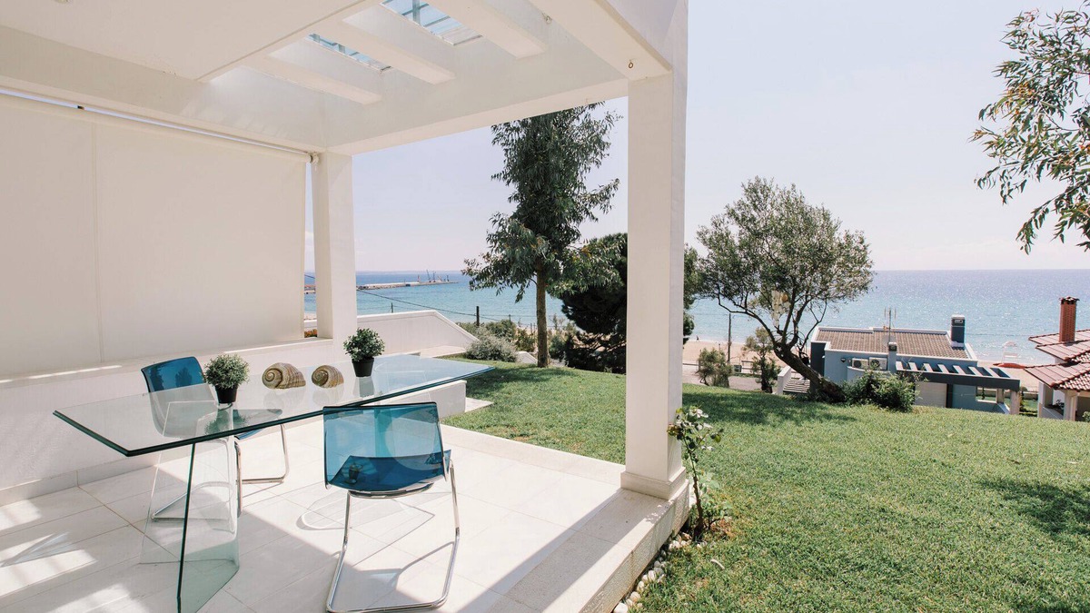 Nea Moudania Villa | Borealis Beachfront Villa, Moudania