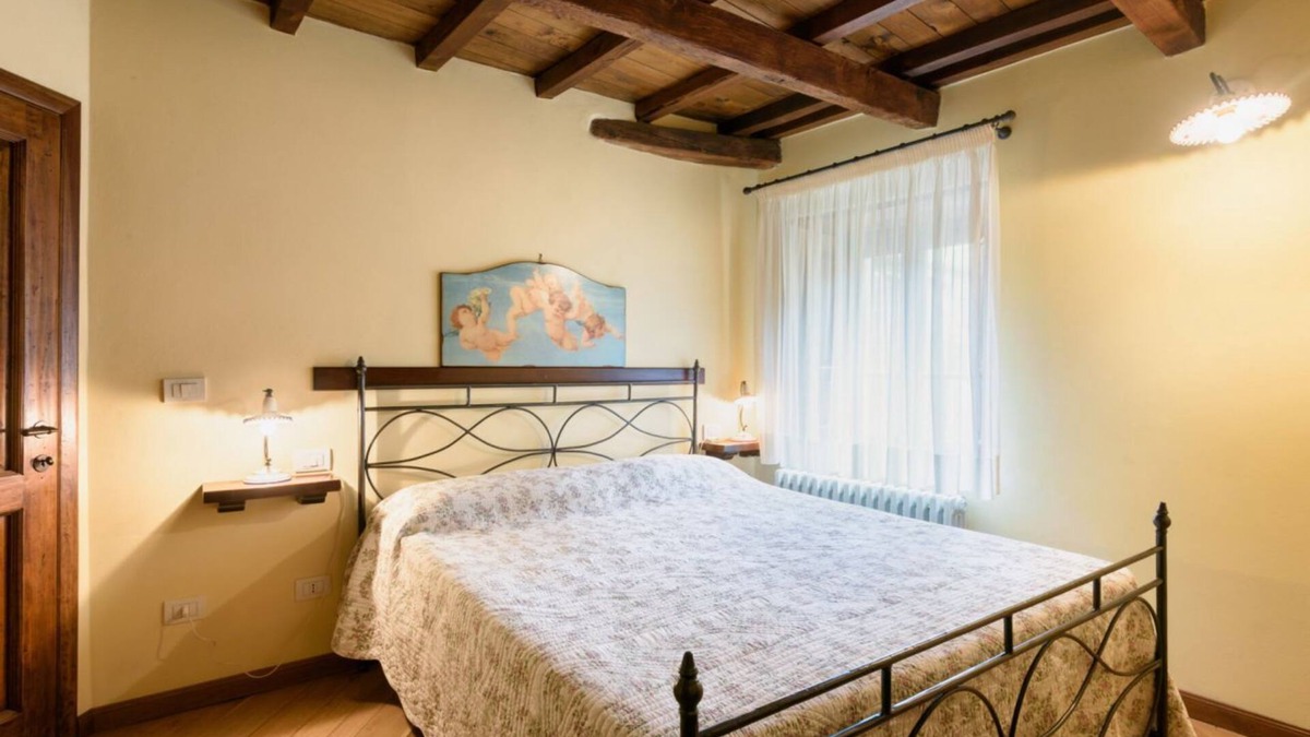 Raggiolo Apartment | Borgo dei Corsi - RIBUSTINO 2 Apartment