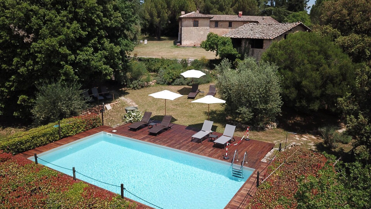 Simignano House | Borgo dei Fondi/Il Forno – Ground Floor/ Modern Comfort and Tuscan Charm