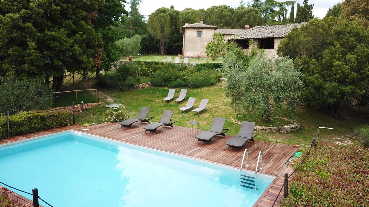 Simignano Villa | "Borgo dei Fondi" Splendid Farmhouse free wifi-free parking