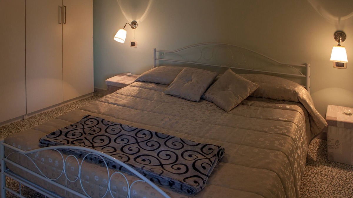 Baselice Bed & Breakfast | Borgo Sciugolo B&B Moon Room