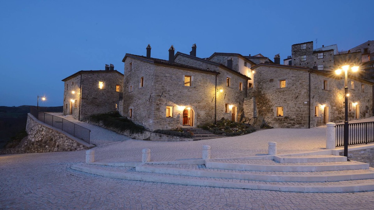 Castel del Giudice Hotel | Borgotufi Albergo Diffuso