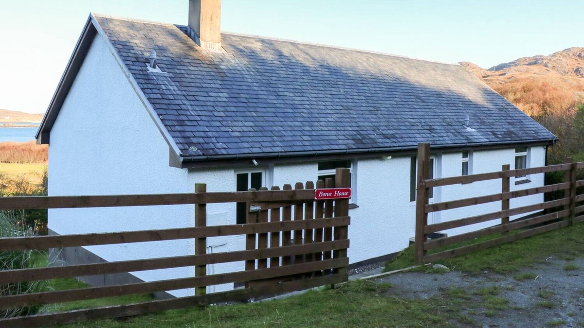 Ardnamurchan Peninsula House | BORVE HOUSE, pet friendly, country holiday cottage in Kilchoan