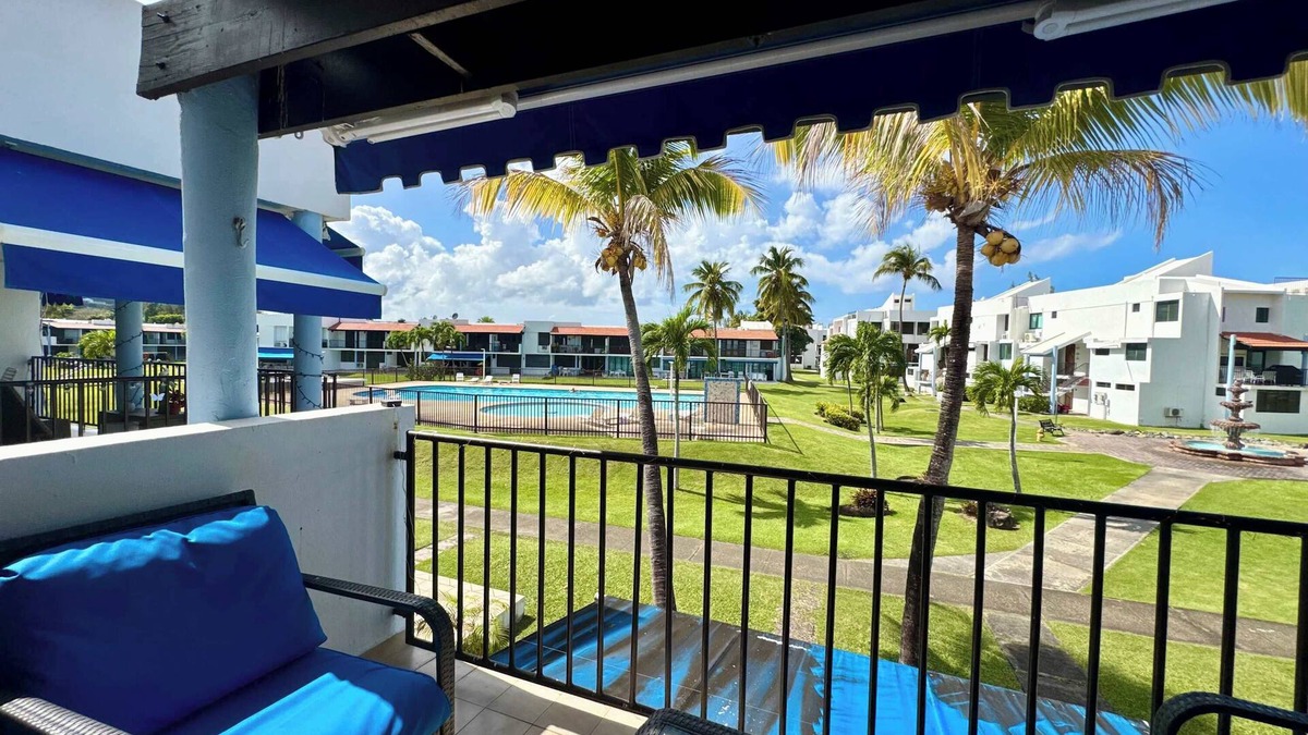 Zarzal Apartment | Bosque y Mar Villa | Steps from the Beach and Pool