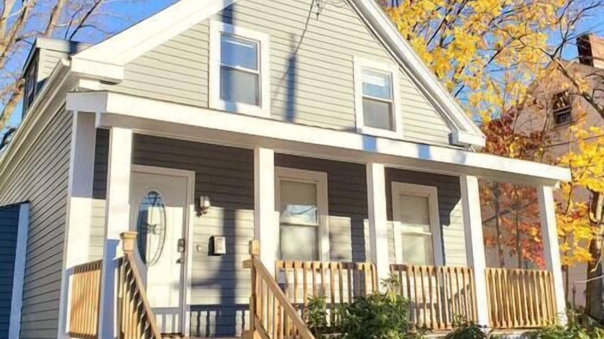West Codman Hill - West Lower Mills House | Boston's Best Vacation Home