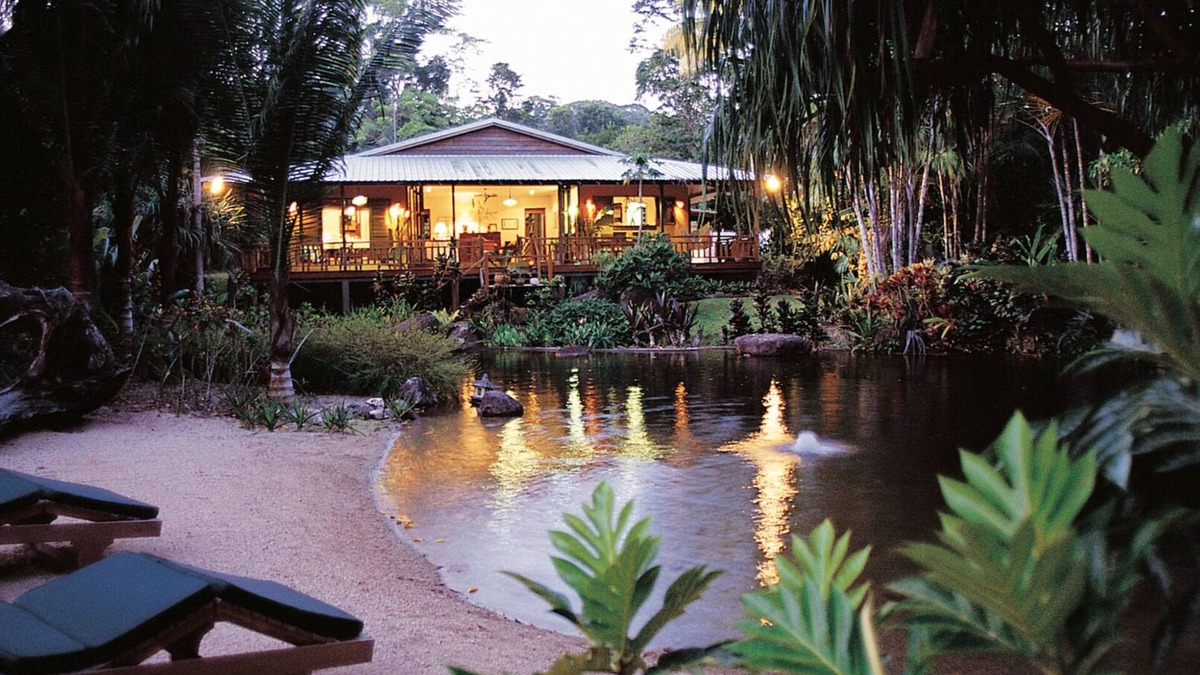 Whyanbeel House | Botanical Ark Retreat near the Daintree