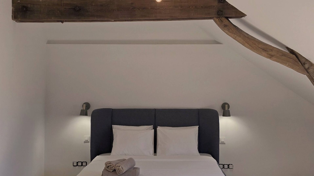 Lens Apartment | Botanical Garden-Apartment -Ground floor