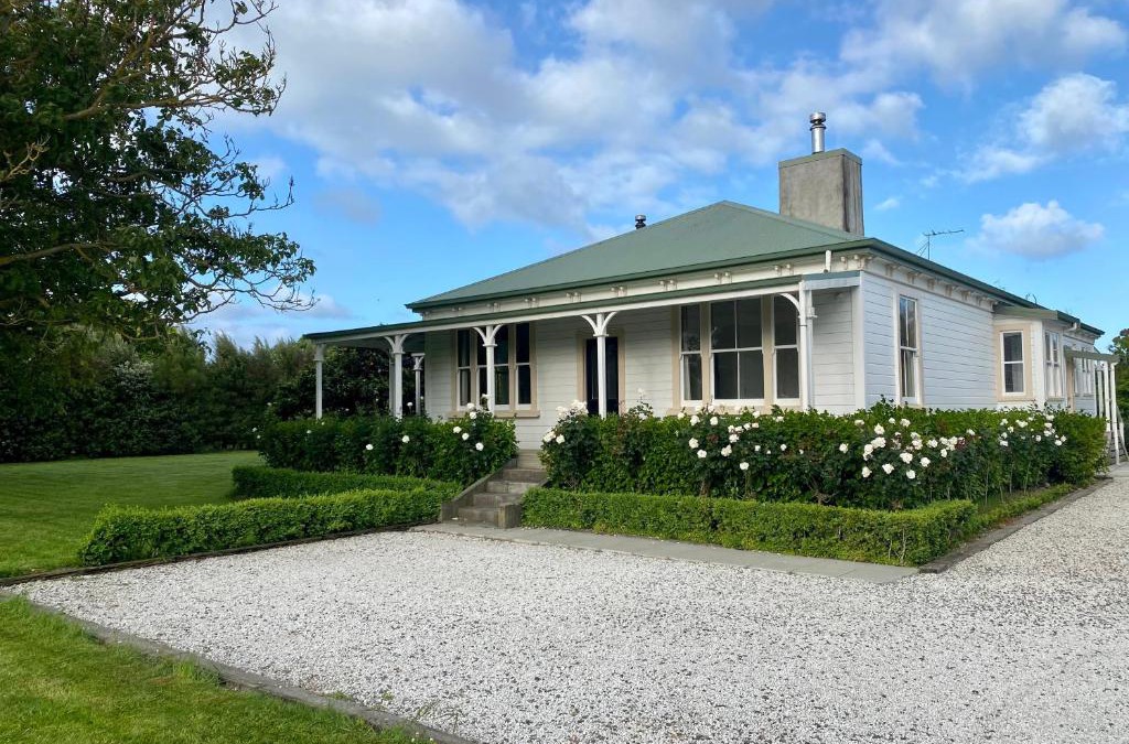 Spring Creek House | Botham's Beauty - Blenheim Holiday Home