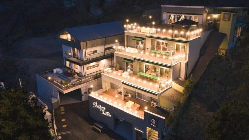 Seojong House | Bottega Pool Villa Pension