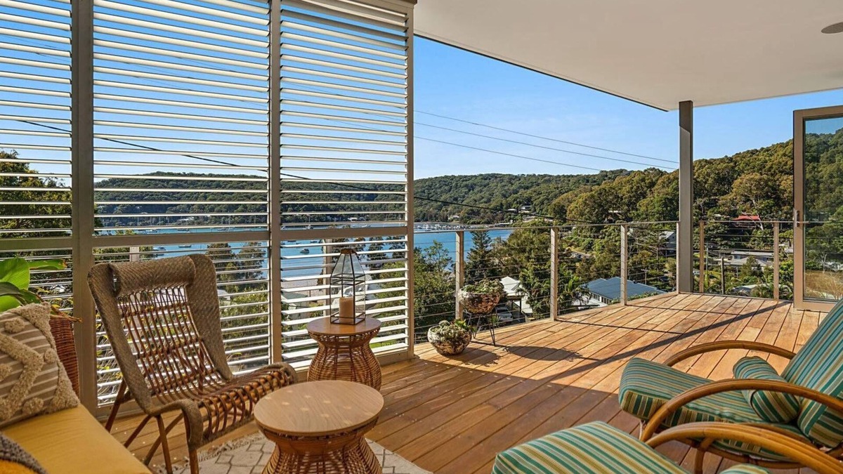 Hardys Bay House | 'Bouddi Galing' by Accom Holidays