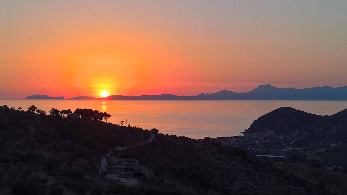 Ogliastro Marina Apartment | Bougainvillea Apartment - large private equipped terrace 450 m from the sea