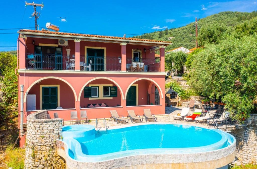 Gimari Villa | Bougainvillea