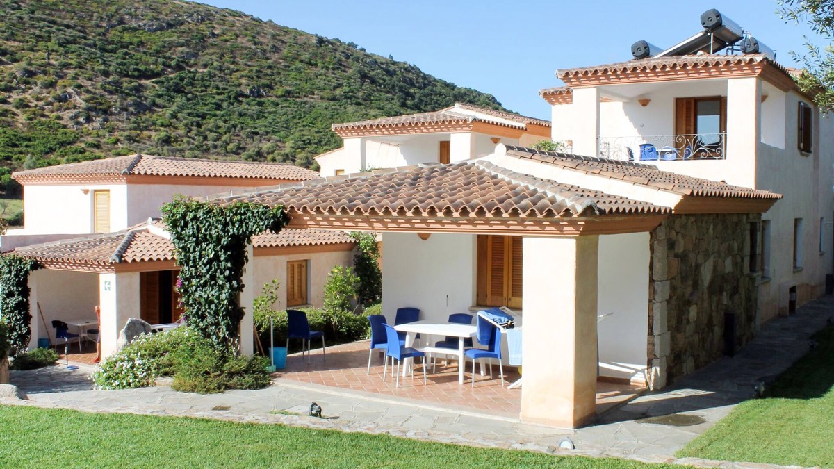 Tanaunella Apartment | Bouganvillage by Interhome