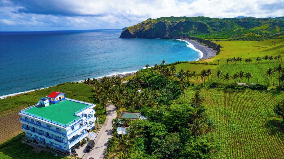 Basco Hotel | Boulder-Bay Residences