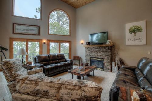 Deadwood House | Boulder Canyon Lodge