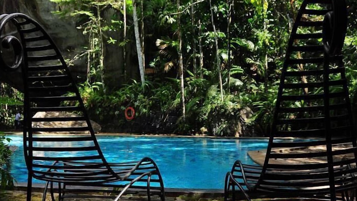 Kalawana Hotel | Boulder Garden Hotel