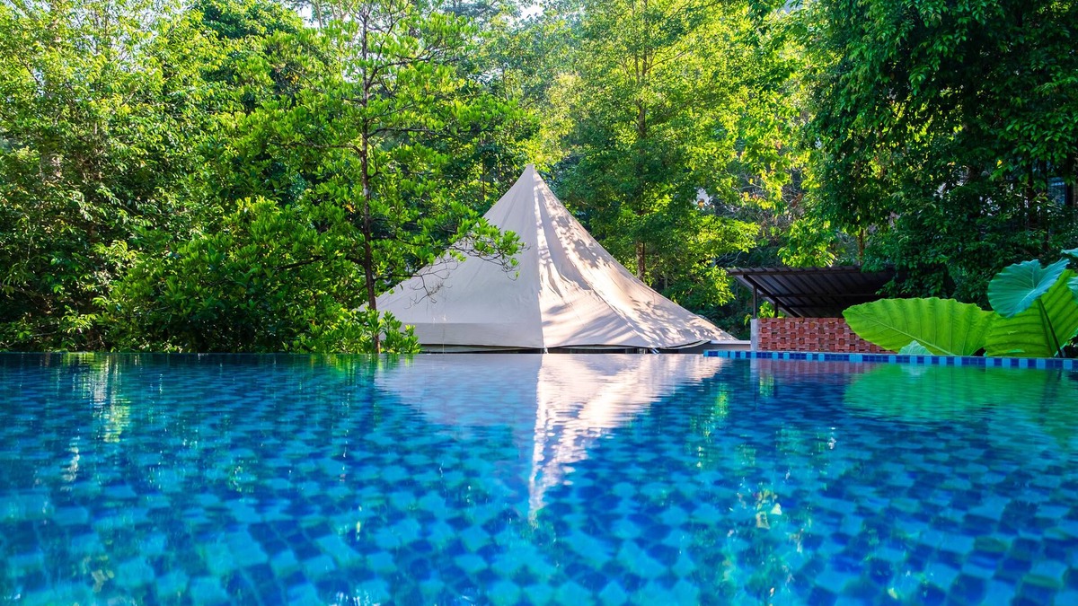 Teluk Bahang Hotel | Boulder Valley