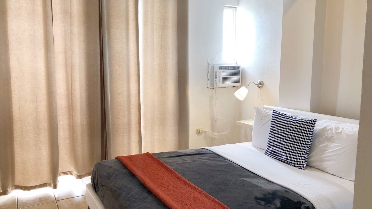 Carcel Apartment | Boulevard Park IV 407 - This is all of Puerto Rico