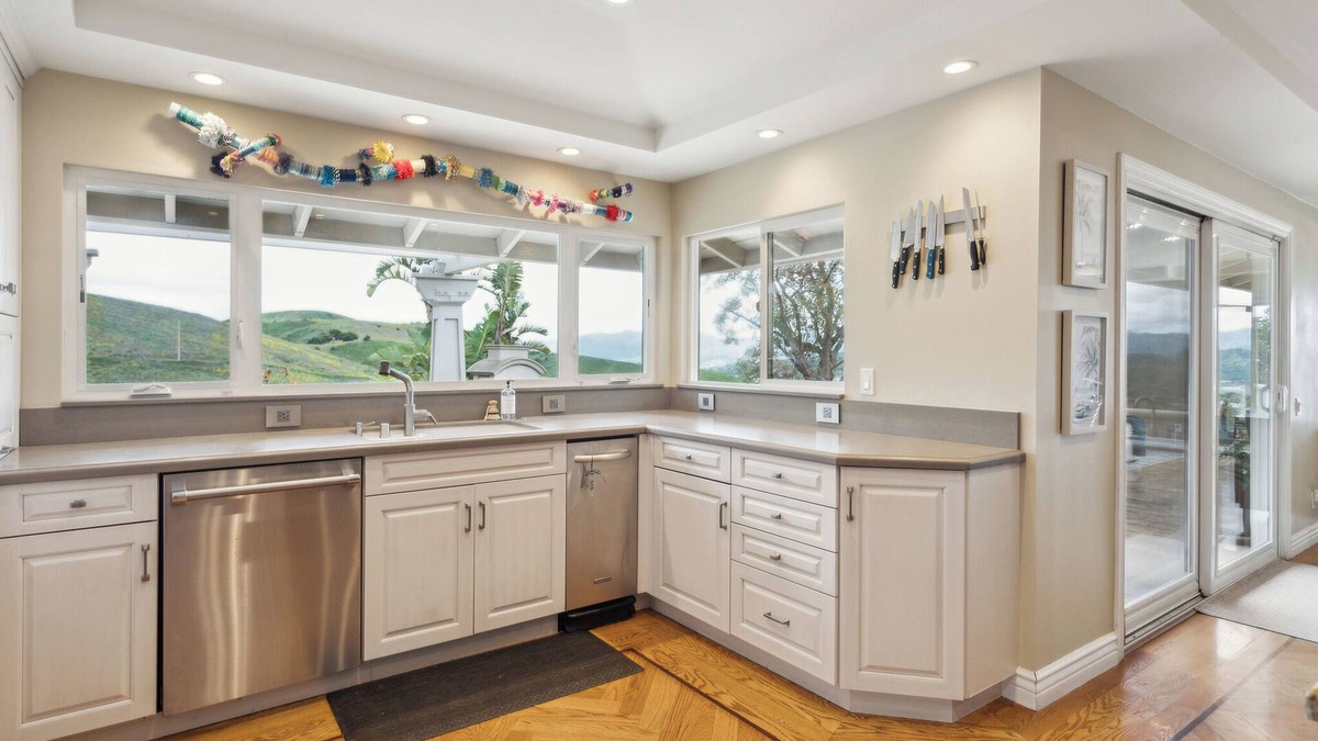 Thousand Oaks Villa | Bouquet Cottage