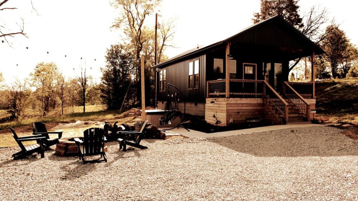 Lawrenceburg Cottage | Bourbon Barrel Cottages #5 on Ky. Bourbon Trail