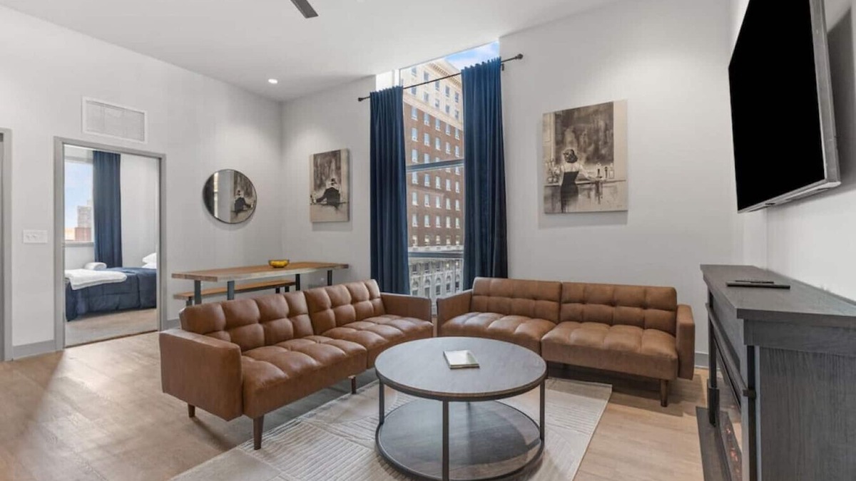 Downtown Condo | Bourbon Condo Downtown Lexington