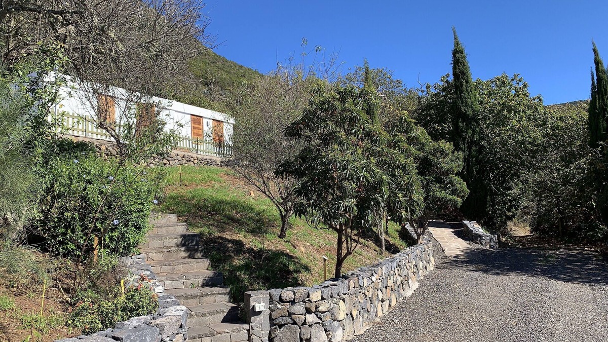 Tegueste Cottage | Boutique accommodation in a 12 private estate