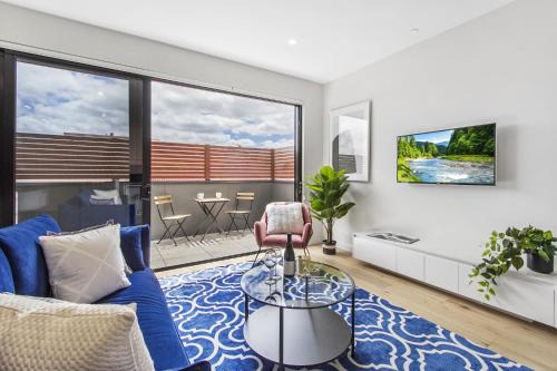 Carnegie Apartment | Boutique apartment in quiet, sought-after suburb