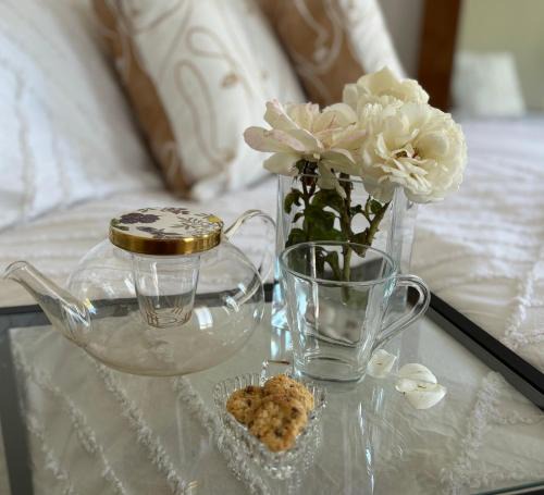 Quinns Rocks Apartment | Boutique Coastal Retreat for Couples or Singles