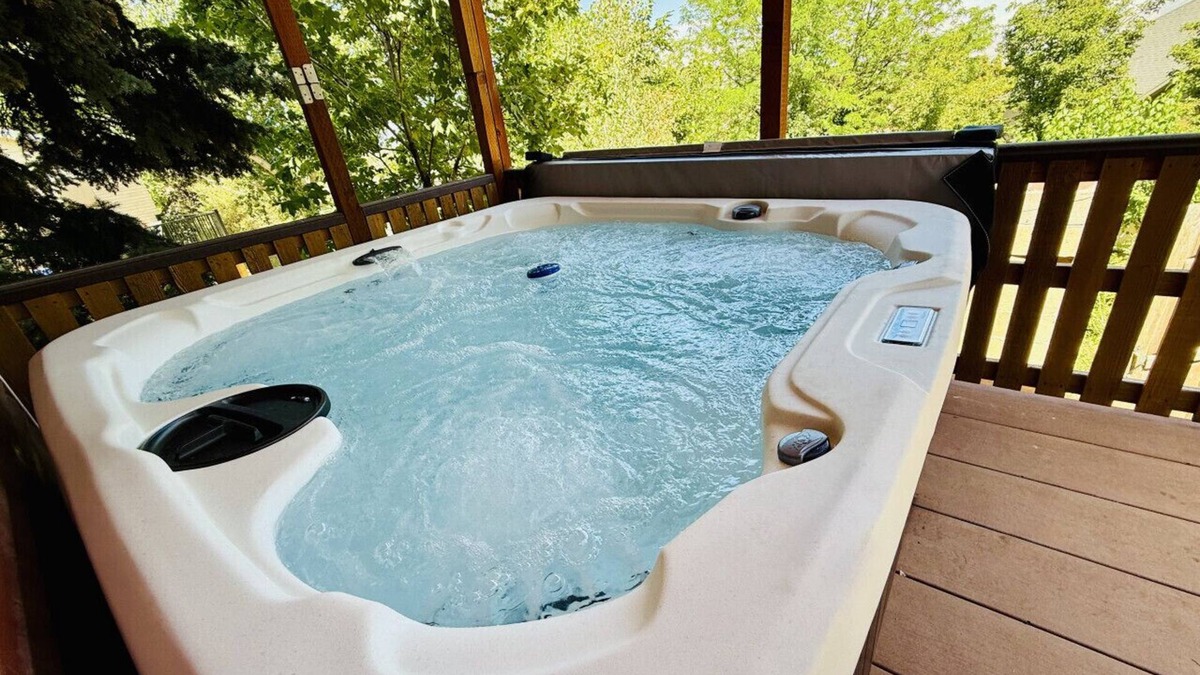 Payson House | Boutique Estate - Hot Tub | Firepit | Fam Fun