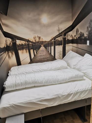 Schupfen Hotel | Boutique Hotel BS16 before Bern City Parking gratis