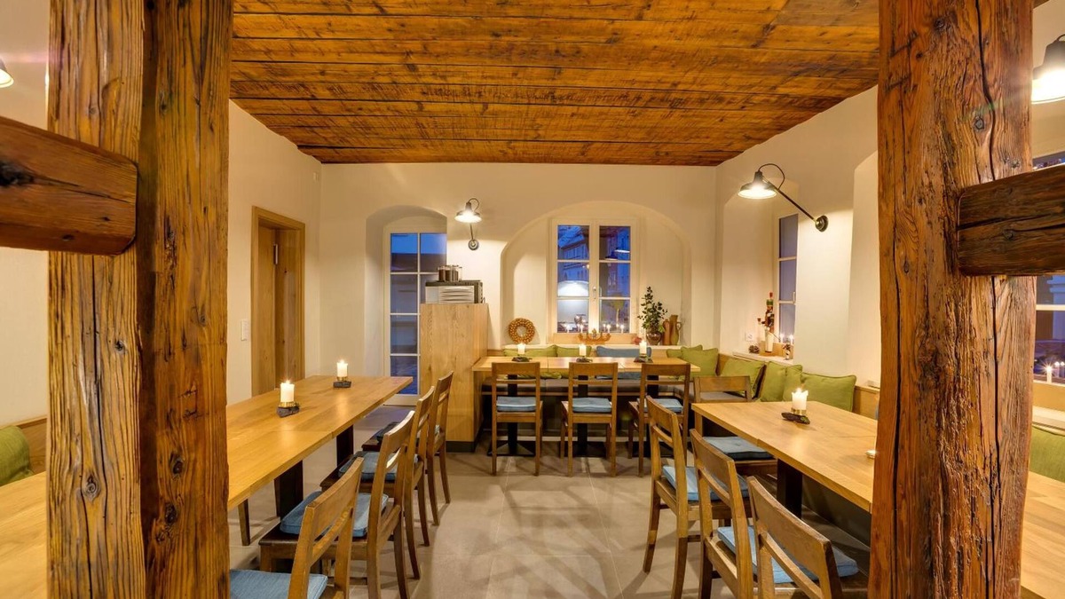 Schlettau Hotel | Boutique Hotel Grüner Zweig