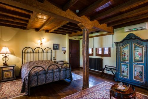 Veroia Hotel | Boutique Hotel Kokkino Spiti