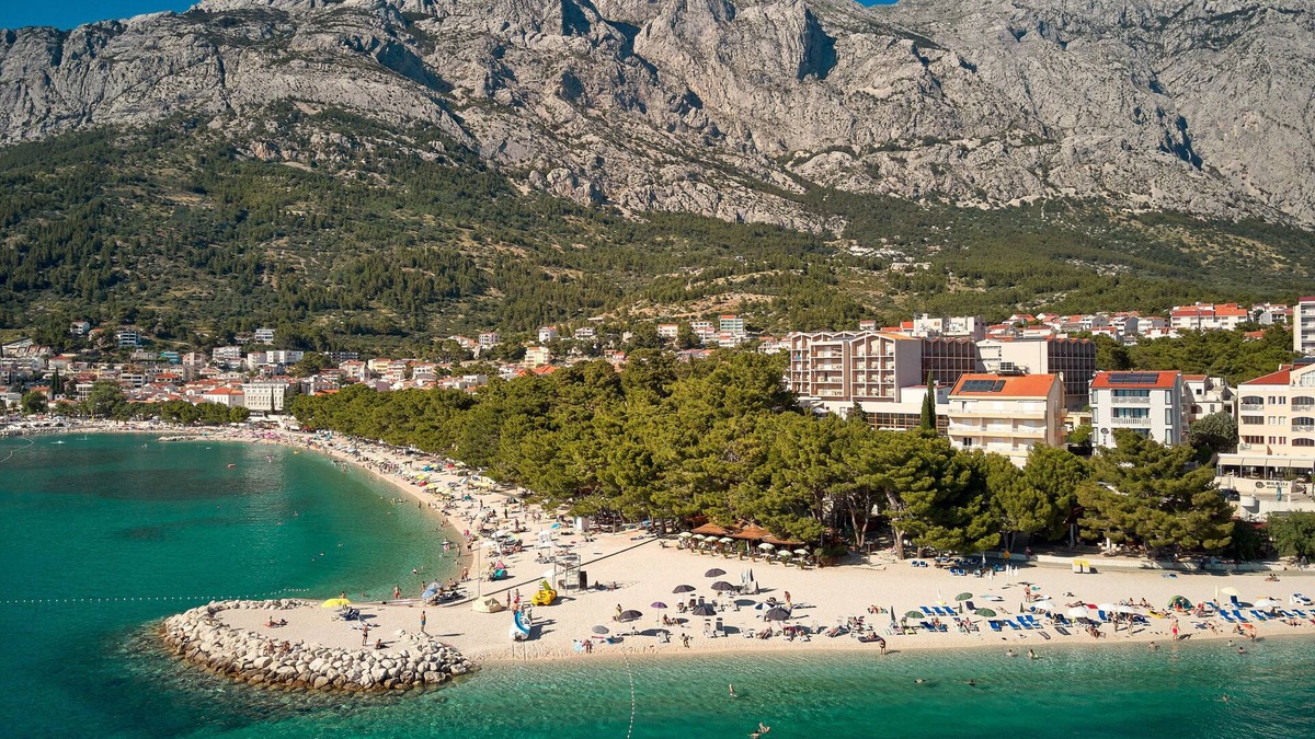 Baska Voda Hotel | Boutique hotel Noemia
