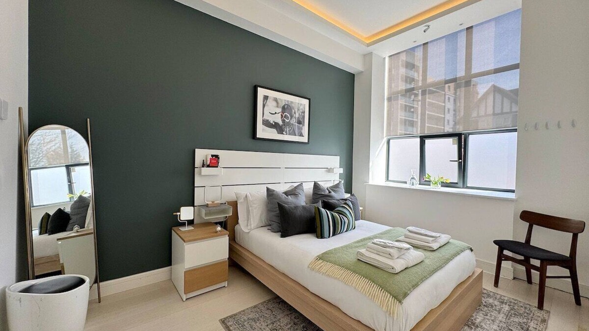 Southfield Apartment | Boutique Loft Style - Apartment