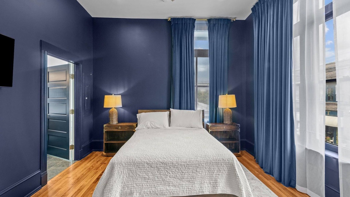 Washington Apartment | Boutique Premium Studio At The West Main - Chart Room
