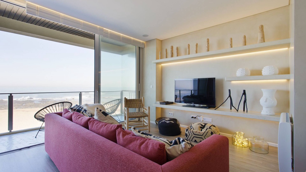 Povoa De Varzim Apartment | Boutique Rentals-al MAR Beachfront Wake up With Wonderful Ocean and Beach Views!