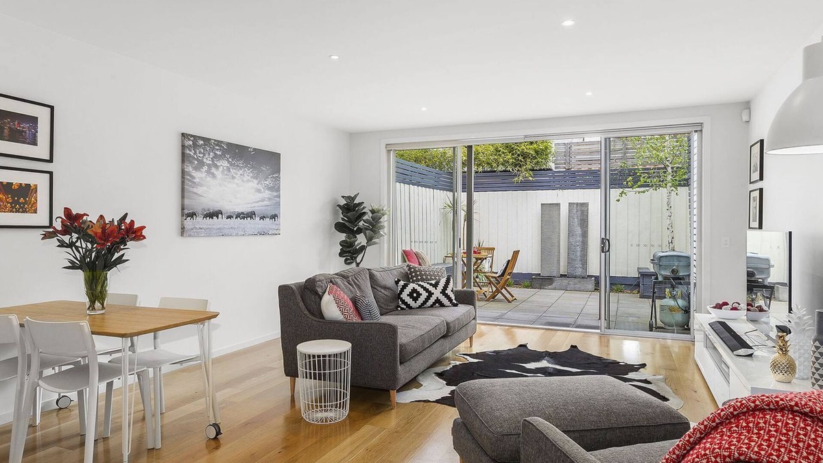Port Melbourne House | BOUTIQUE STAYS - Port Haven