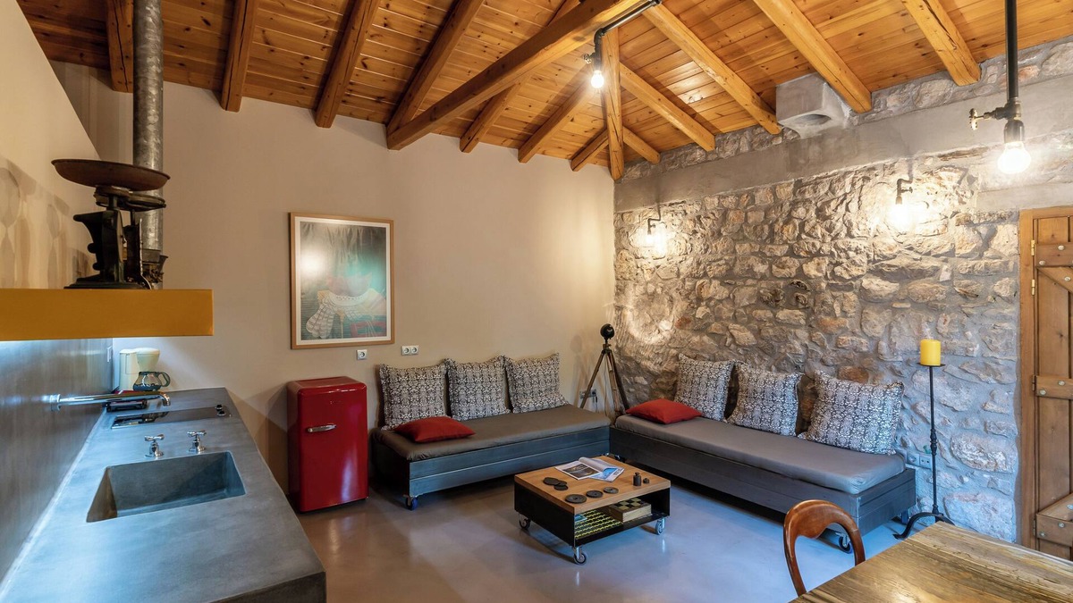 Neo Souli House | Boutique Stone Cottage w. large private Terraces