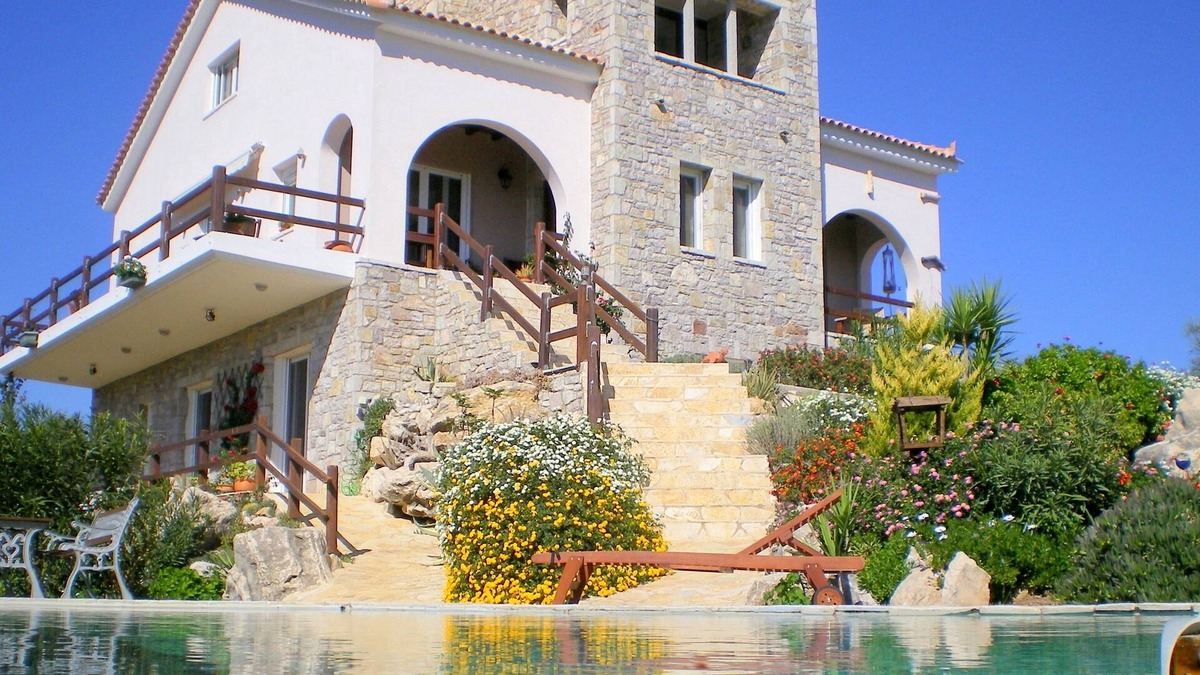 Messini Villa | BOWER HOUSE ESTATE. Villa With Substantial Private Infinity Pool And Sea Views