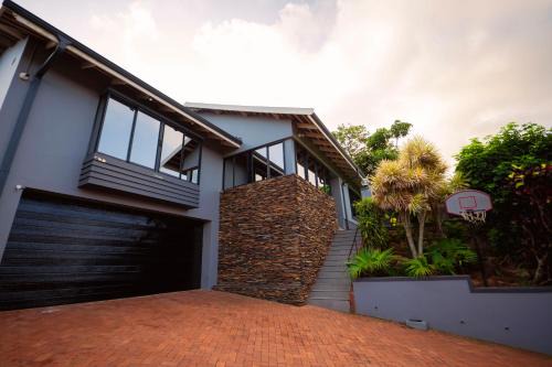Glenwood House | Bowes House