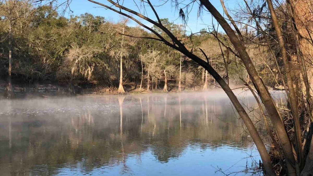 Fort White Cabin | Bowman's Landing Cabin 1 on the Santa Fe River